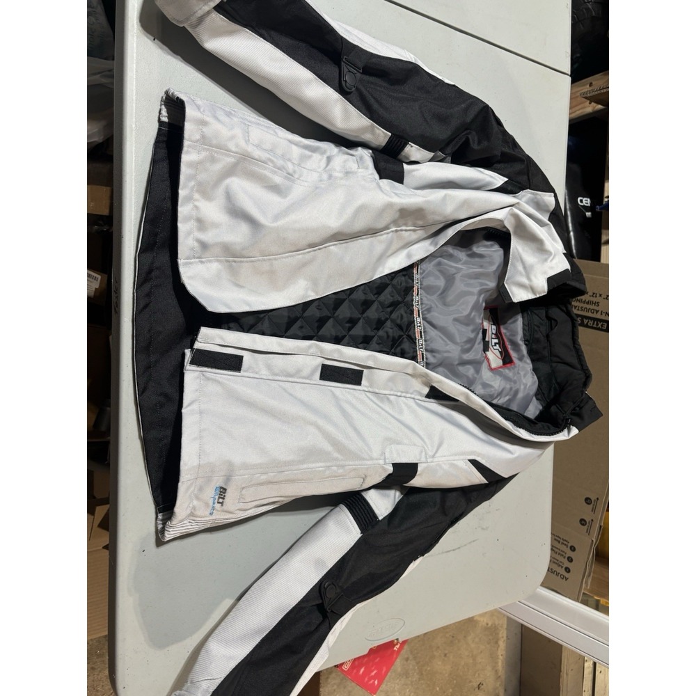 Bilt tempest 2 h20 Motorcycle Jacket White and black has‎ all padding XS